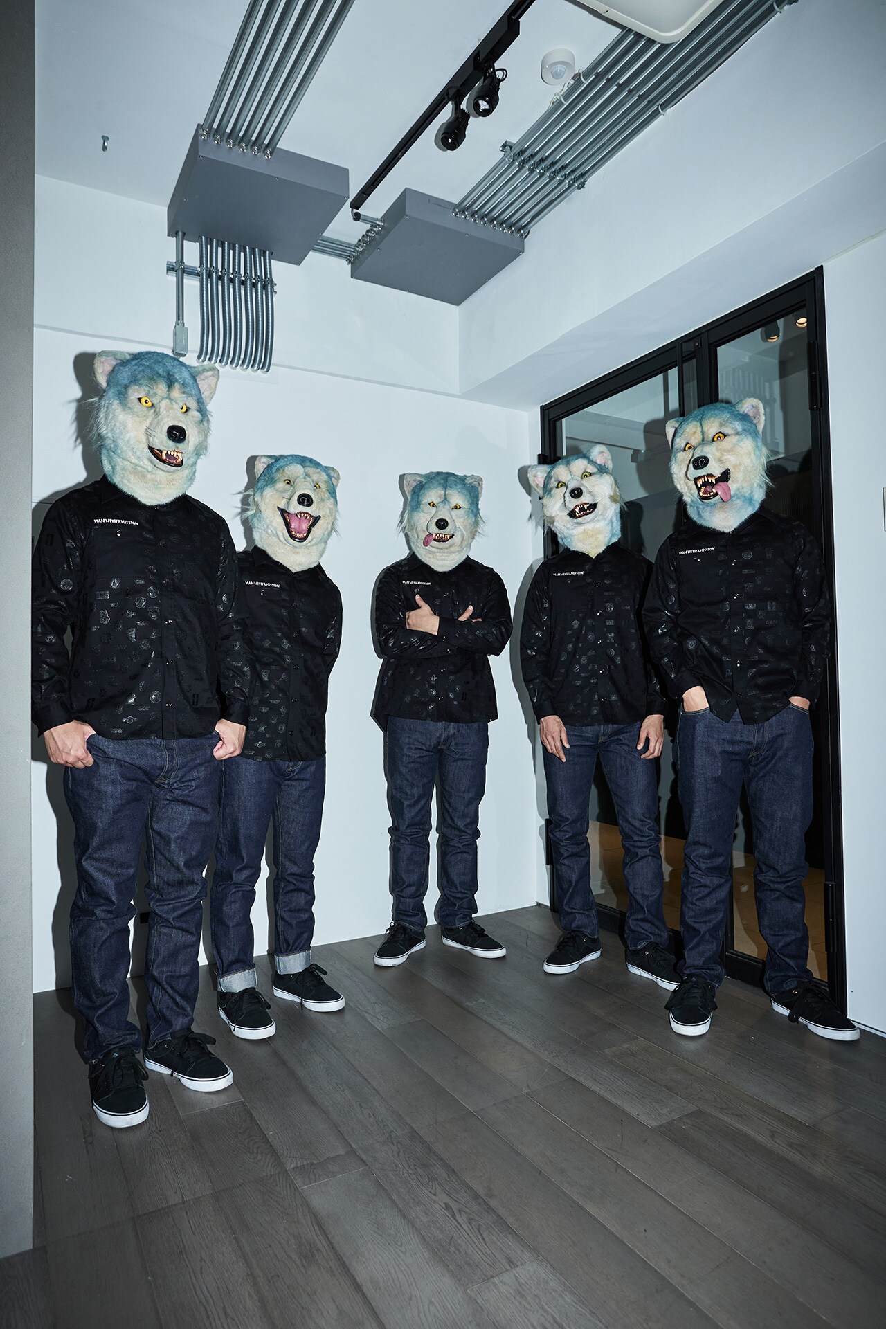 MAN WITH A MISSION×WOWOW特集｜マンウィズを愛する人々の熱と思いが