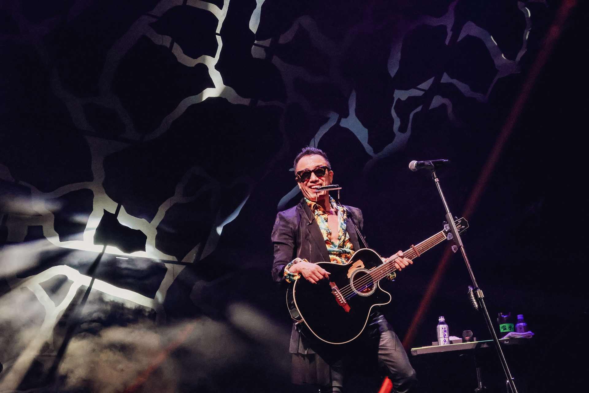 長渕剛「ACOUSTIC HALL TOUR 2026 