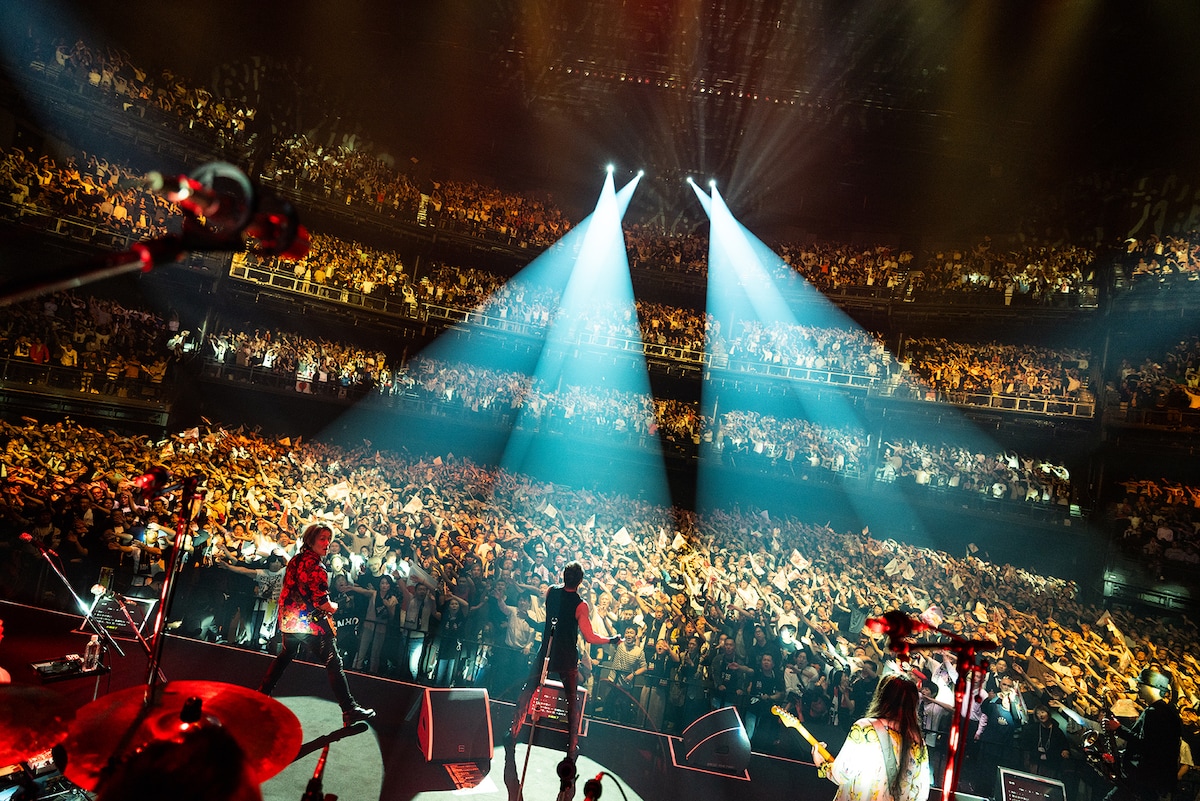 「TSUYOSHI NAGABUCHI HALL TOUR 2025 "HOPE"」の様子。