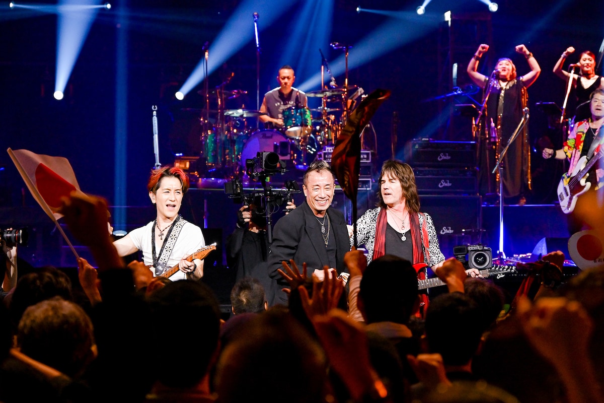 「TSUYOSHI NAGABUCHI 7 NIGHTS SPECIAL in ARENA」の様子。（撮影：河上良）