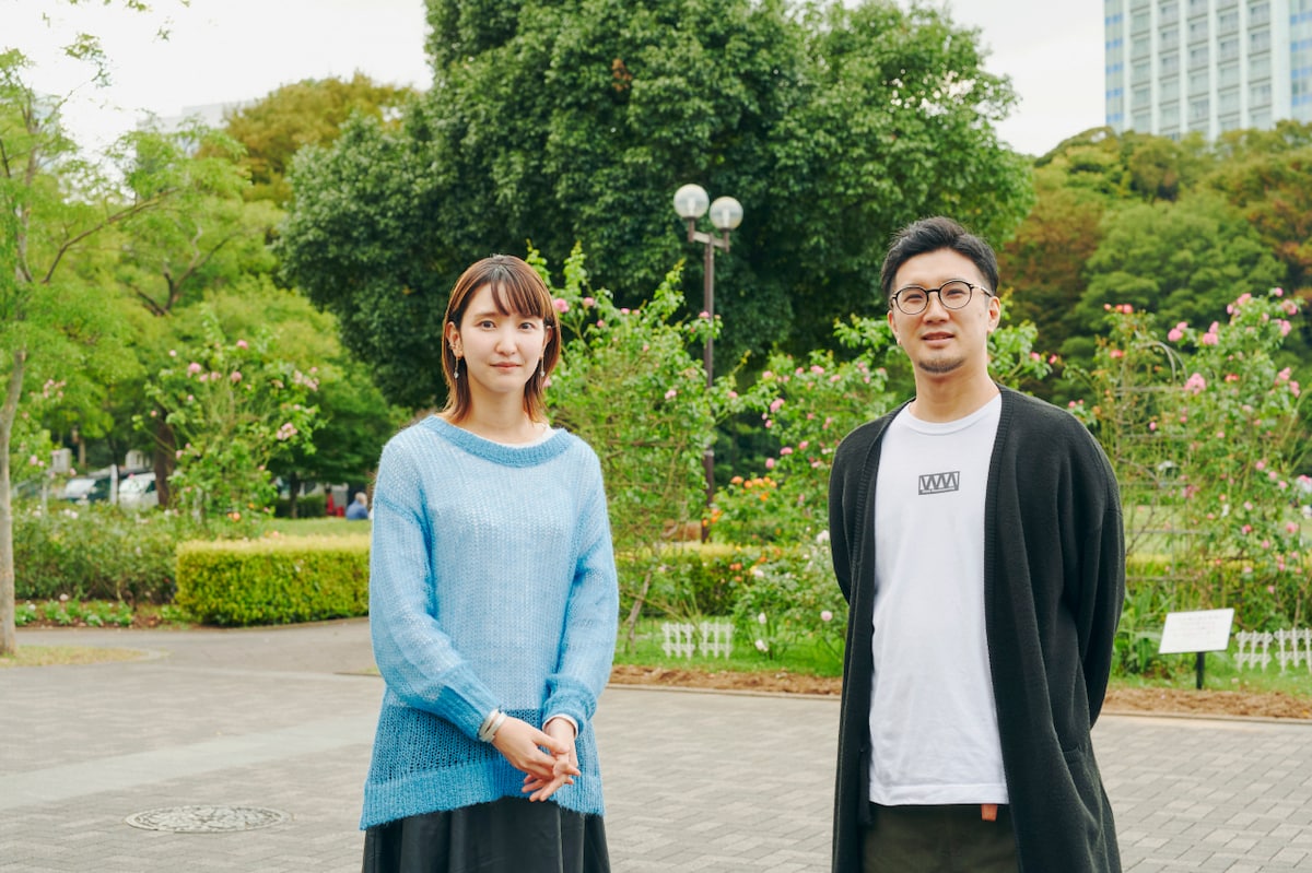 左から南壽あさ子、賽助。