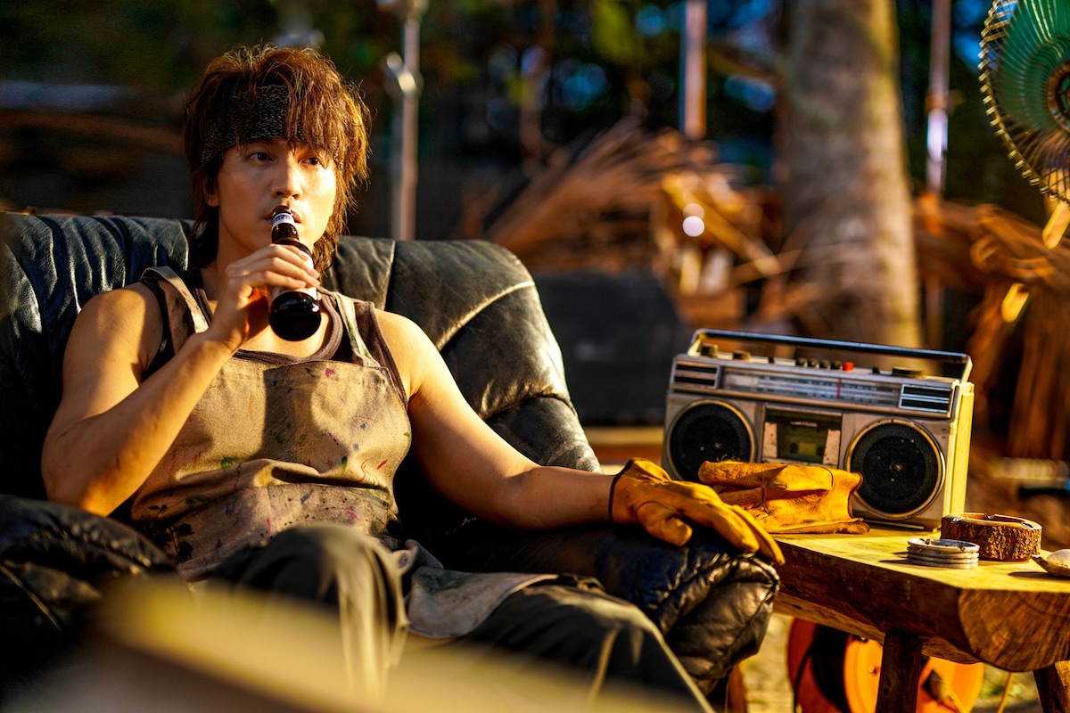 実はシアオ・ハンはプロの理容師ではなく、たまたま手伝いに来ていた凄腕の園芸家だった。