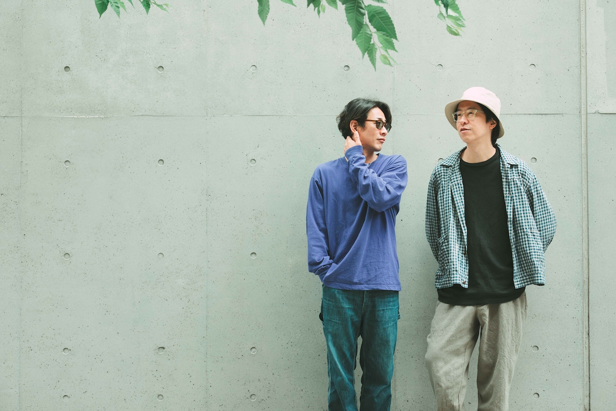 左から村松拓（Nothing's Carved In Stone）、ホリエアツシ（ストレイテナー）。