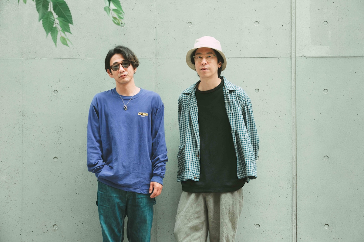 左から村松拓（Nothing's Carved In Stone）、ホリエアツシ（ストレイテナー）。