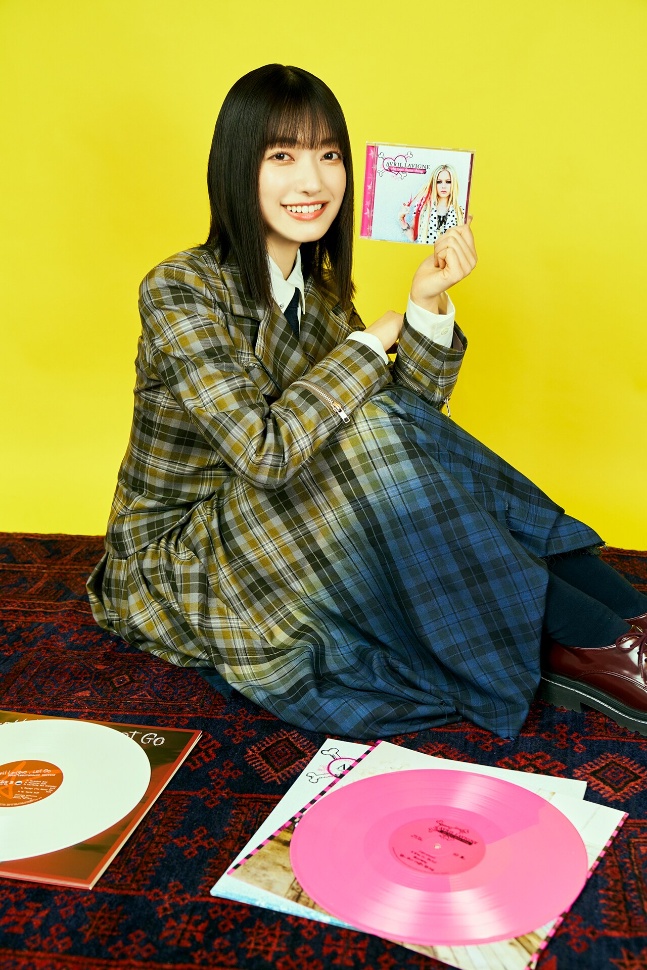 大園玲 欅坂46 永遠より長い一瞬〜　直筆サイン入り アナログ盤サイズのソロ写真 Amazon.co.jp: 大園玲 欅坂46 永遠より長い一瞬? 直筆サイン入り