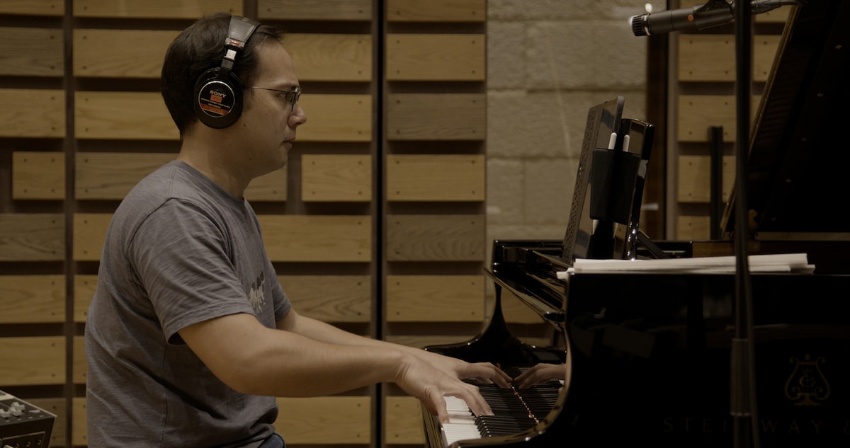 「NieR:Piano Journeys」レコーディングの様子。