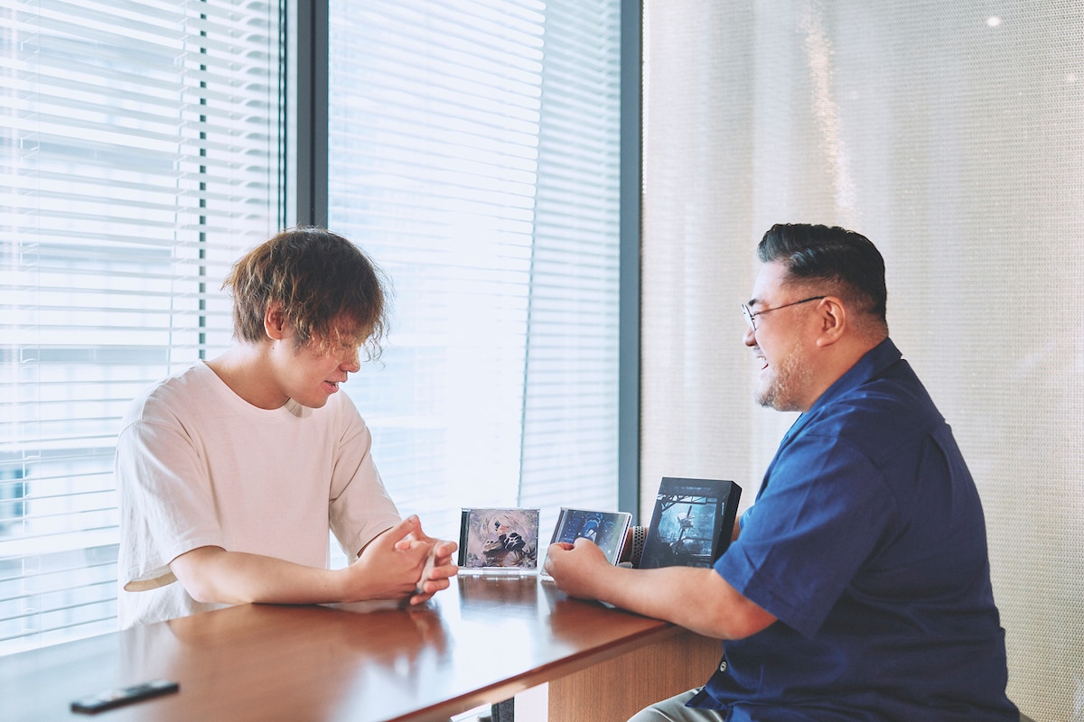 左から瀬尾祥太郎、岡部啓一。
