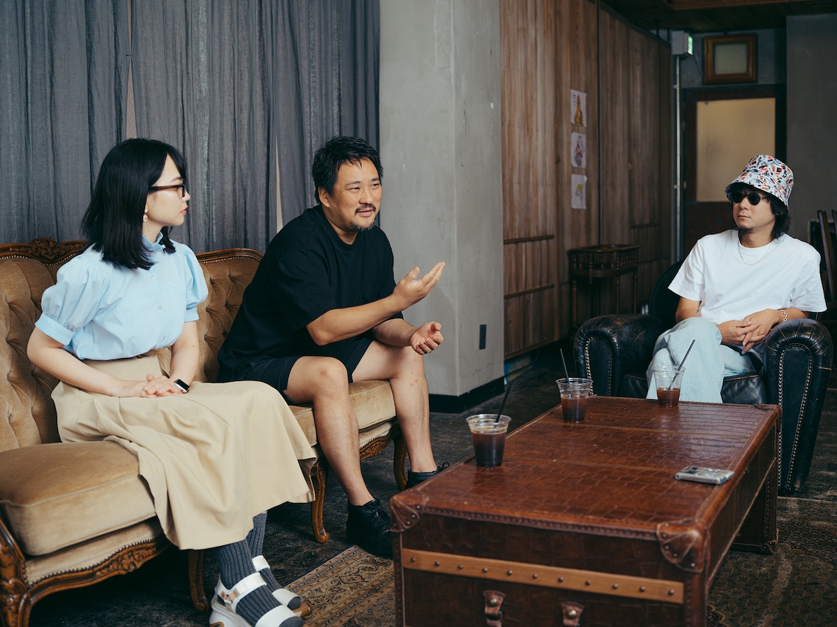 左から加藤亜利沙（三井不動産）、梁剛三（THE A.I.R BUILDING）、安藤康平（MELRAW）。