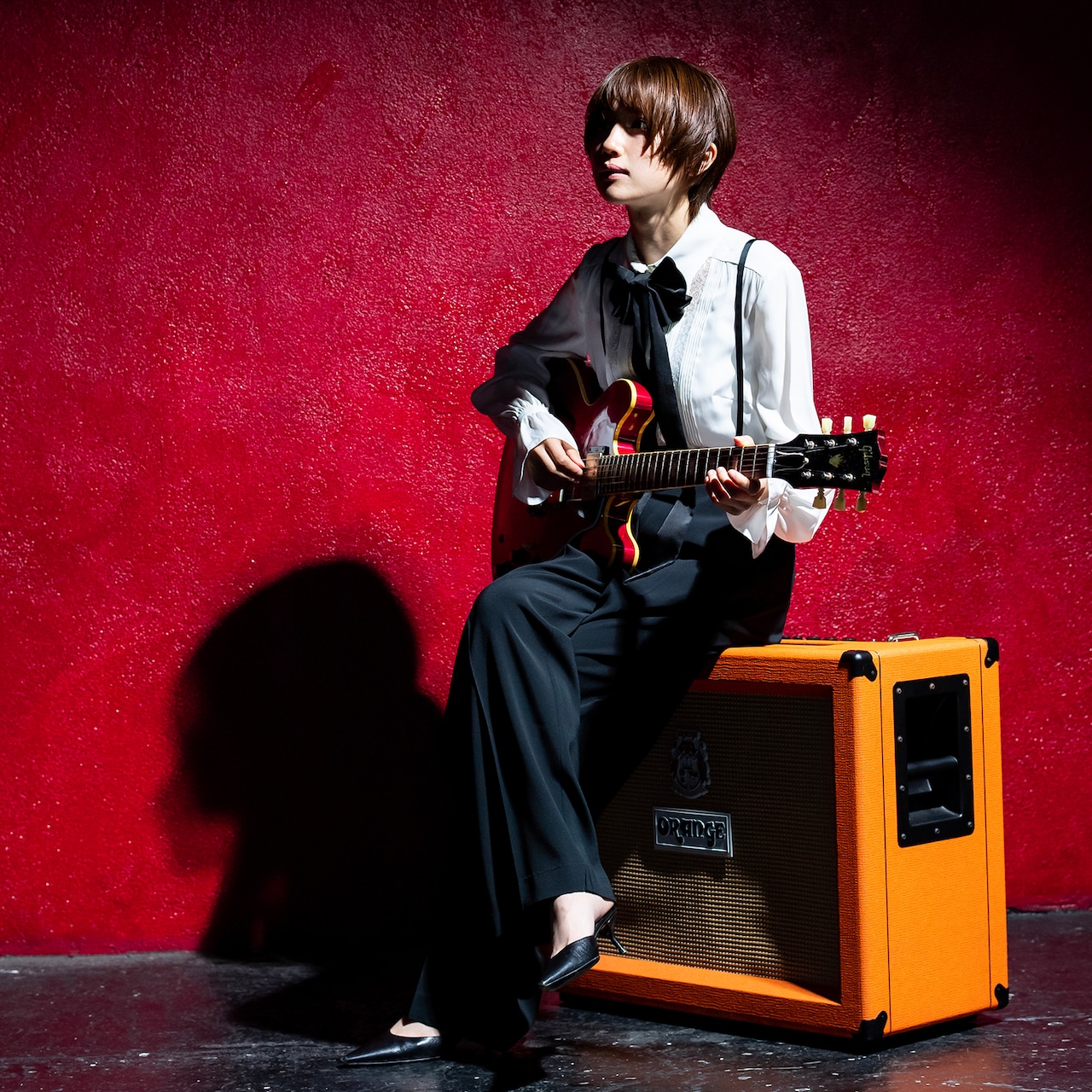 新山詩織「何者 ～十年十色～」インタビュー｜デビュー10周年イヤーに