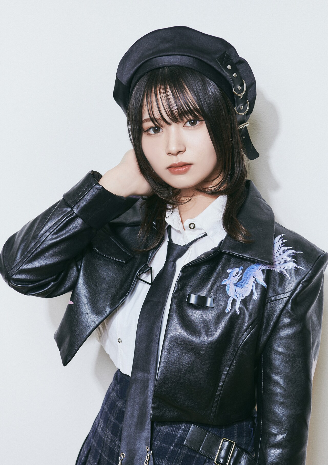 ≠ME「はにかみショート」特集 メンバー6人インタビュー＋≒JOY手書き