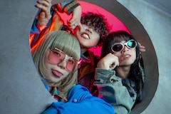 OddRe:「THE GOLDEN PROTOTYPE.」特集|バラバラの個性持った3人が提示する“新たな時代のバンド像”