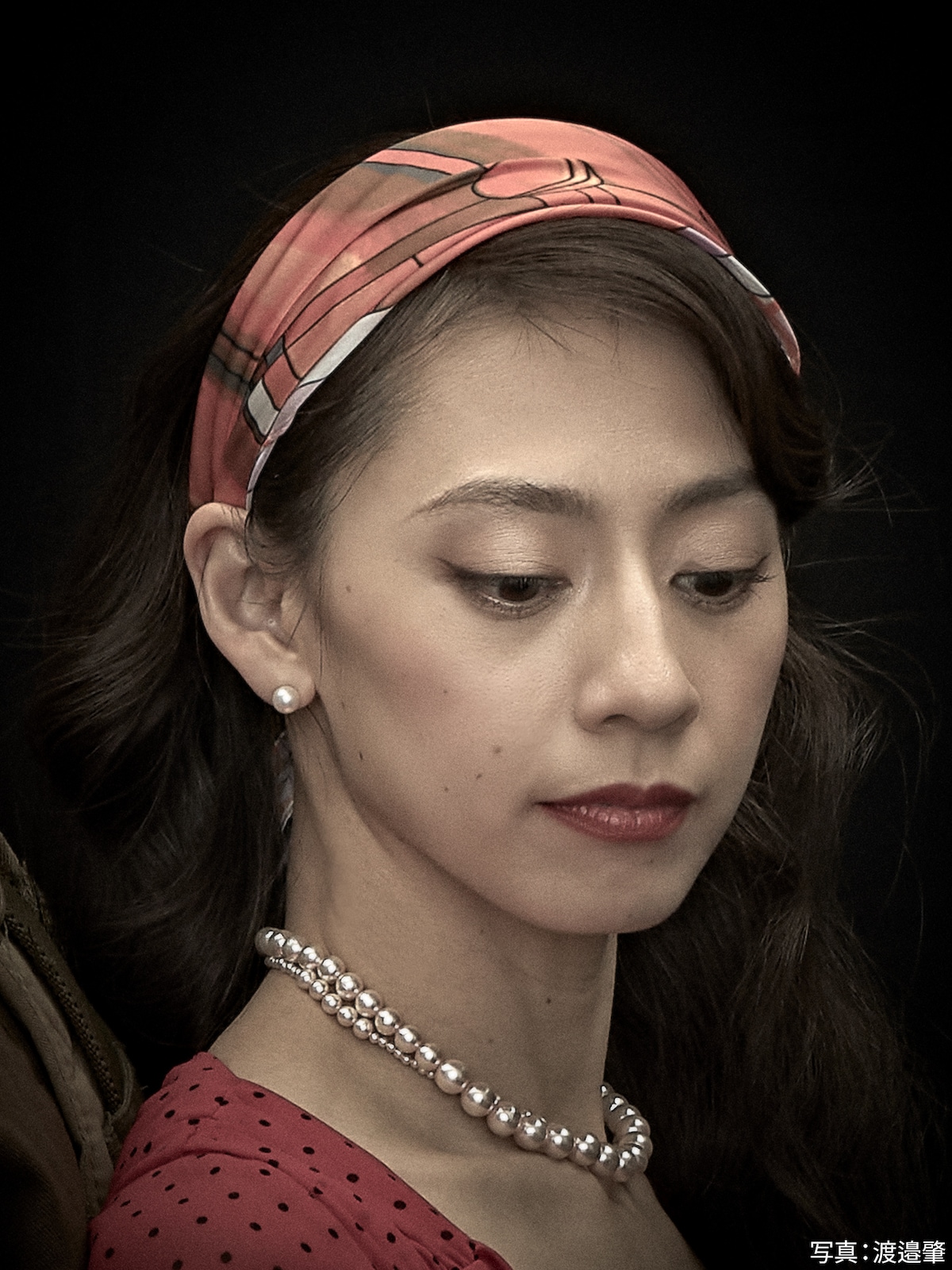 Orchardシリーズ K-BALLET Opto「踊る。遠野物語」より、大久保沙耶のビジュアル。©Hajime Watanabe