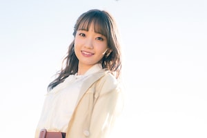 大橋彩香「Lumière」インタビュー｜初のアコースティックアルバムで見せた、新たな表情