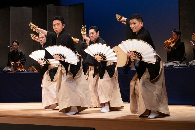 日本舞踊家集団・弧の会「若獅子」より。