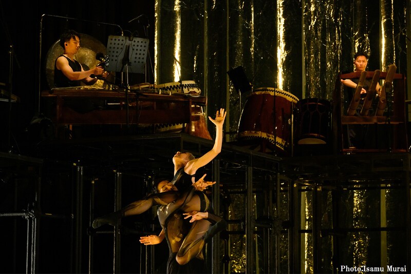 Noism×鼓童「鬼」（2022年）より。（撮影：Isamu Murai）