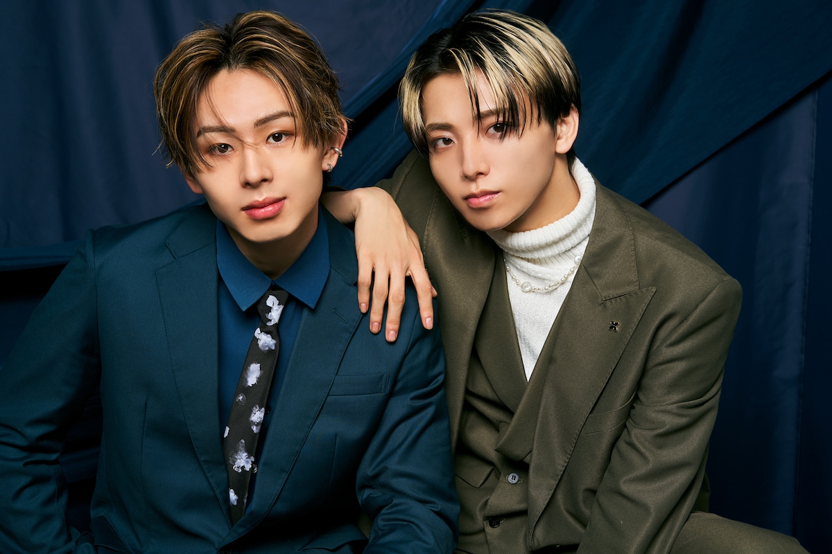 左からEIKU、HAYATO。