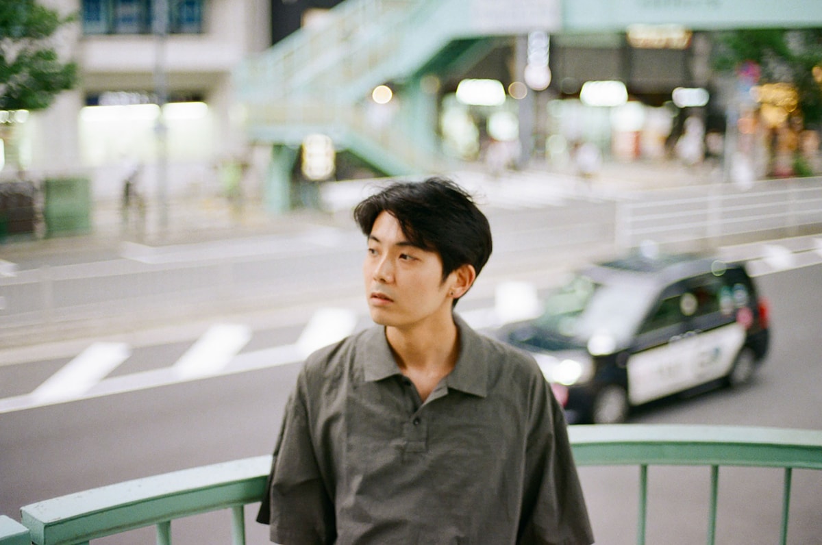 折坂悠太