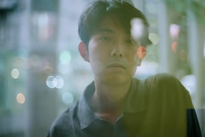 折坂悠太インタビュー｜“今の自分自身”へ宛てた「呪文」という名の手紙