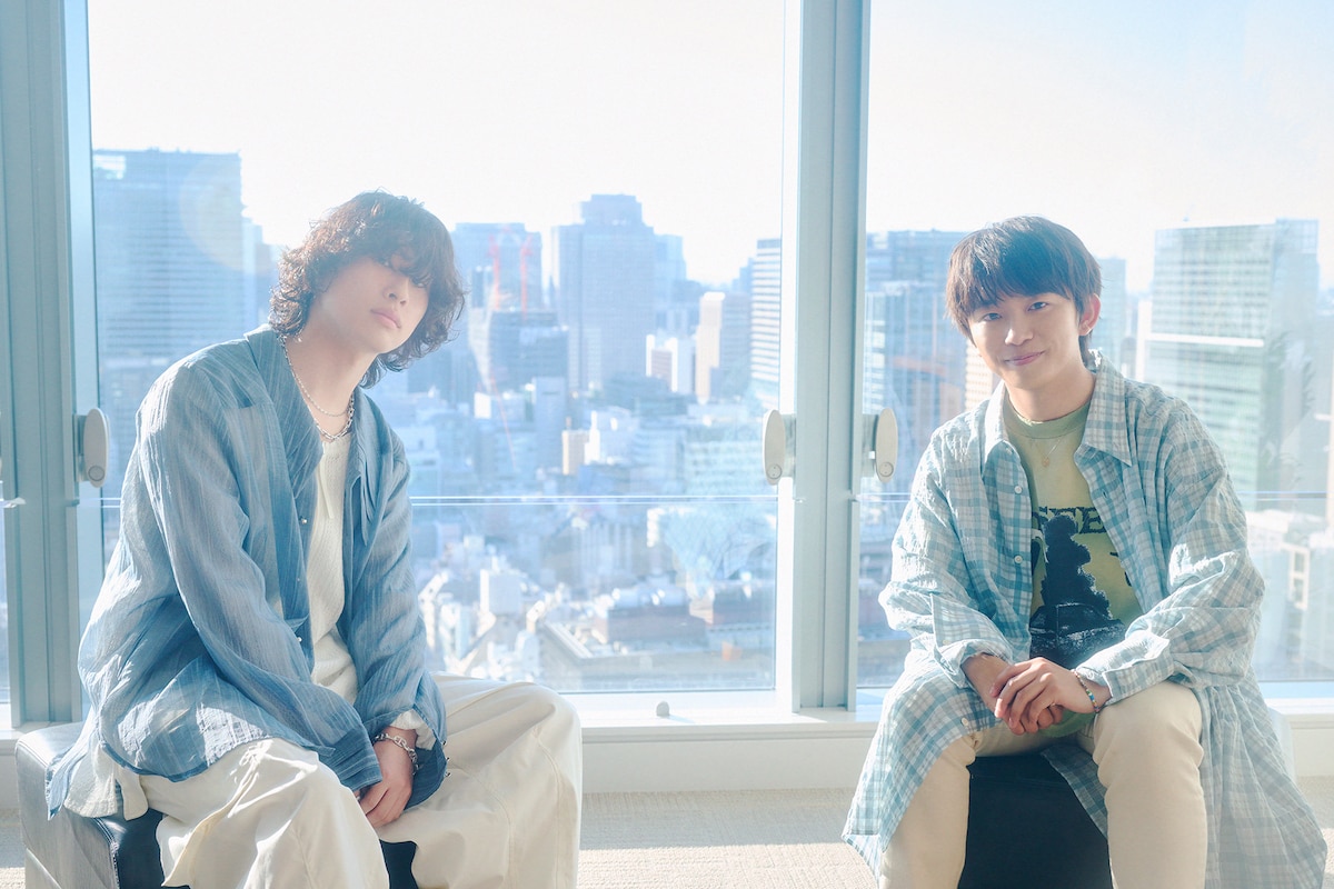 左からOSHIKIKEIGO、加藤清史郎。