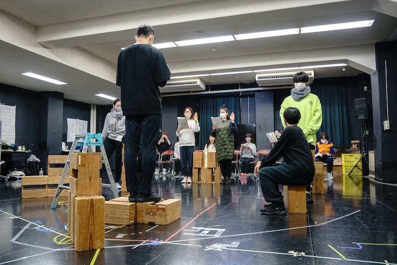「わが町」稽古の様子。