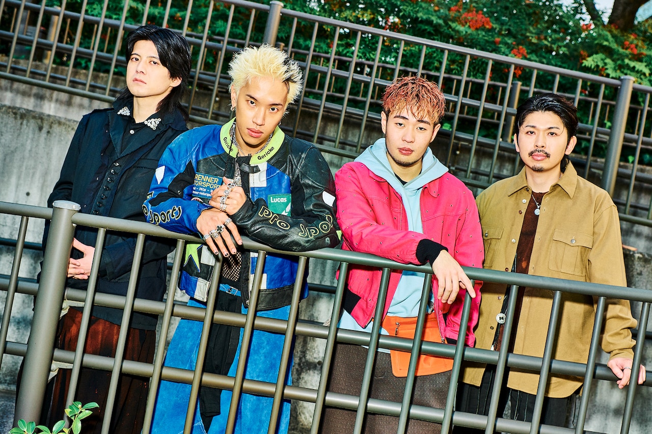 Paledusk「PALEDUSK」インタビュー｜結成10周年の節目に完成した名刺