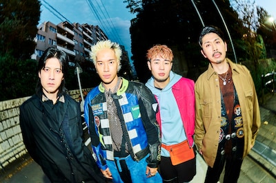 Paledusk「PALEDUSK」インタビュー｜結成10周年の節目に完成した名刺代わりの初アルバム、その手応えは