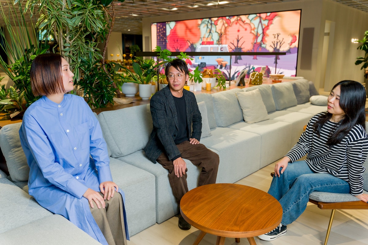 左から長谷川香織氏、青木伸吾氏、櫻井理沙氏。