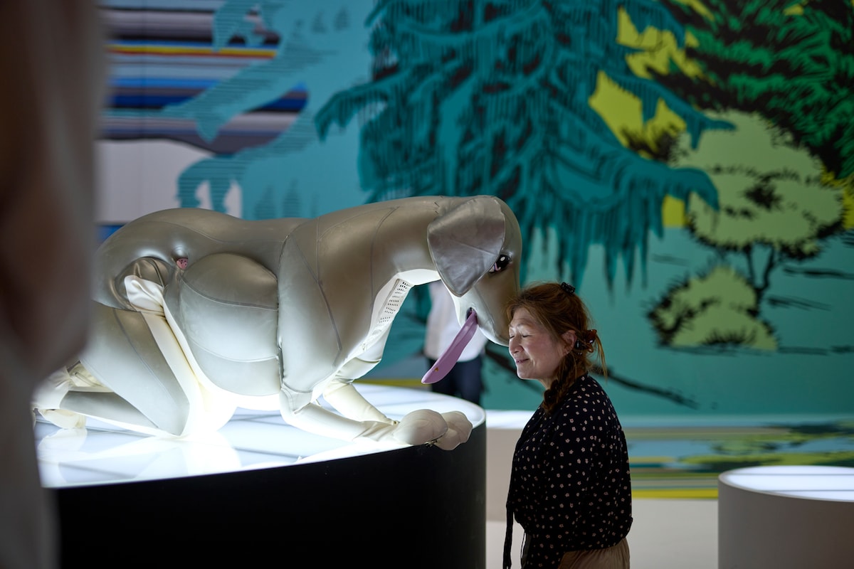 パフォーマンス中のサエドッグの様子。（撮影：髙橋健治）