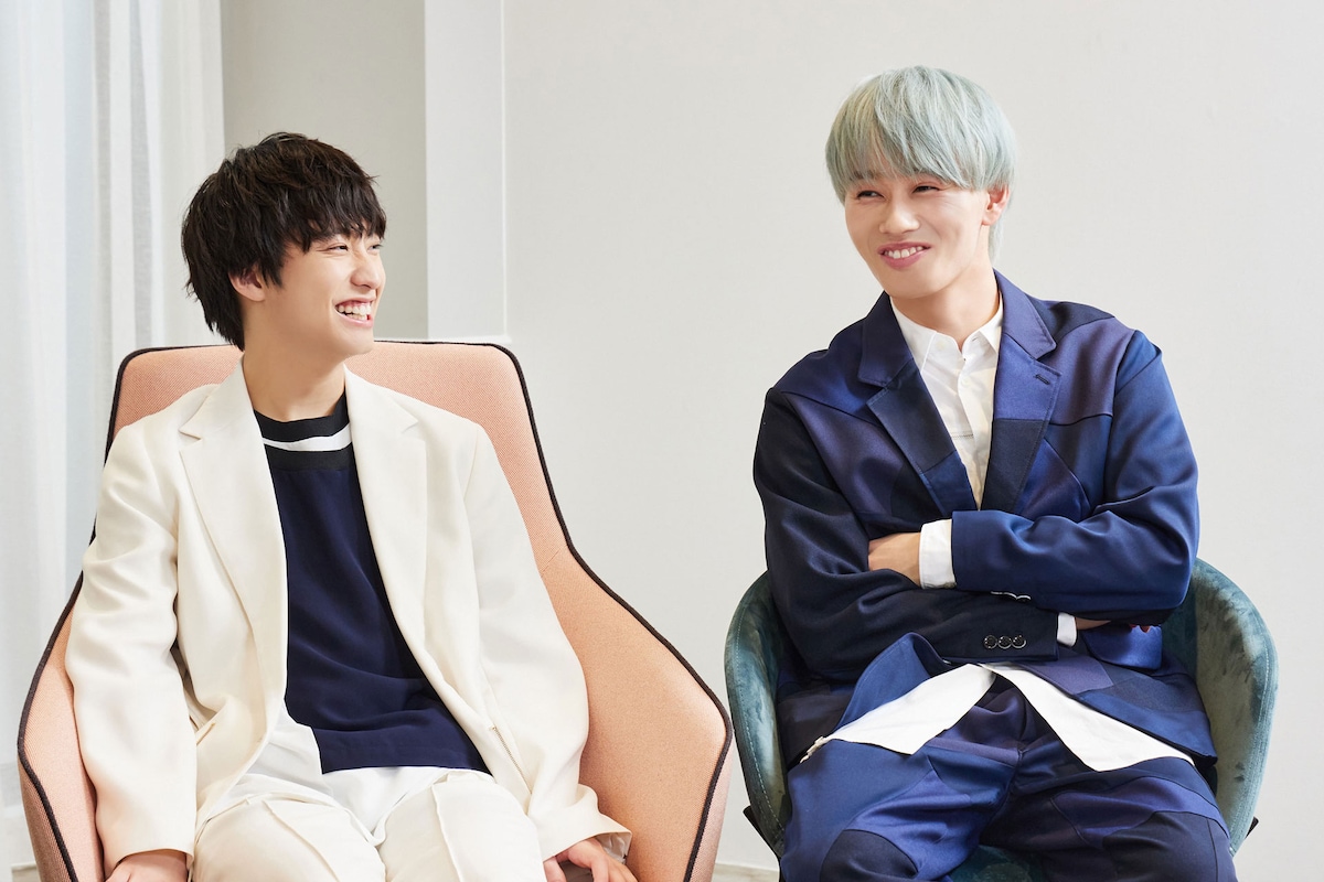 田中雅功（さくらしめじ）とマサヒロ（超特急）。