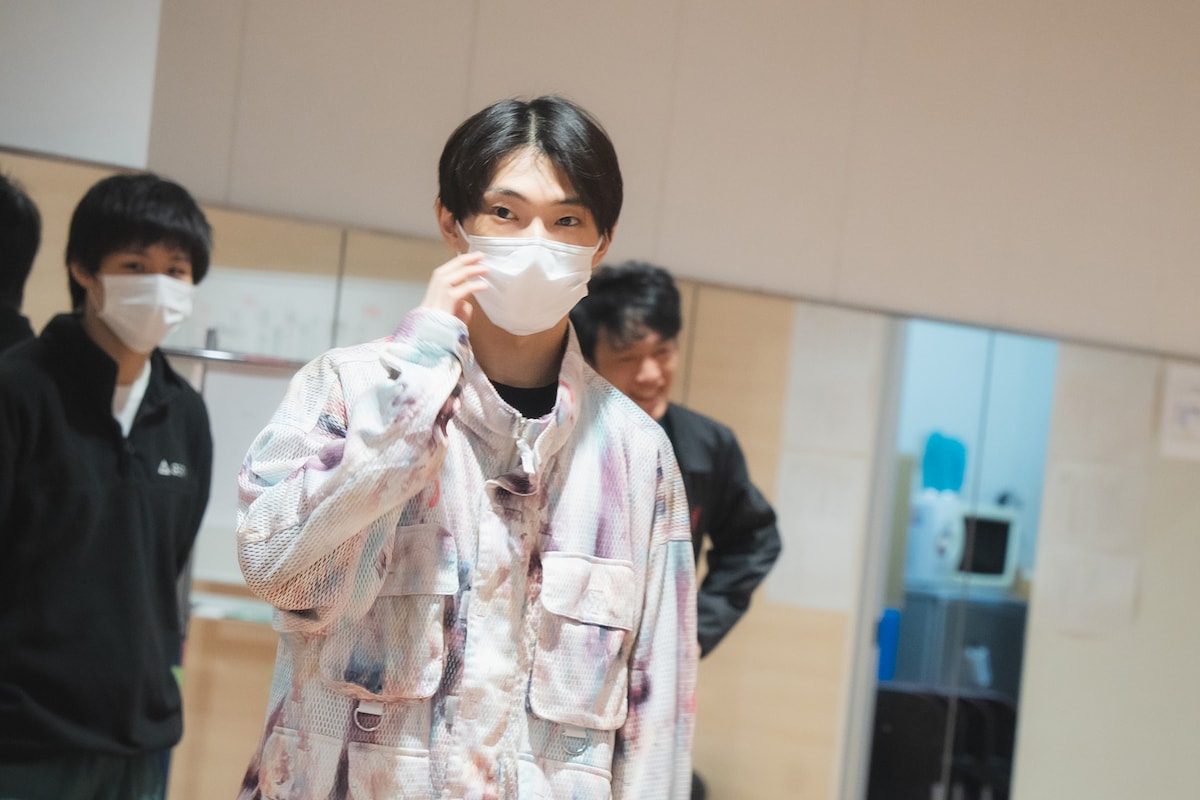 キュアロック / 夏目颯斗役の滝澤諒。