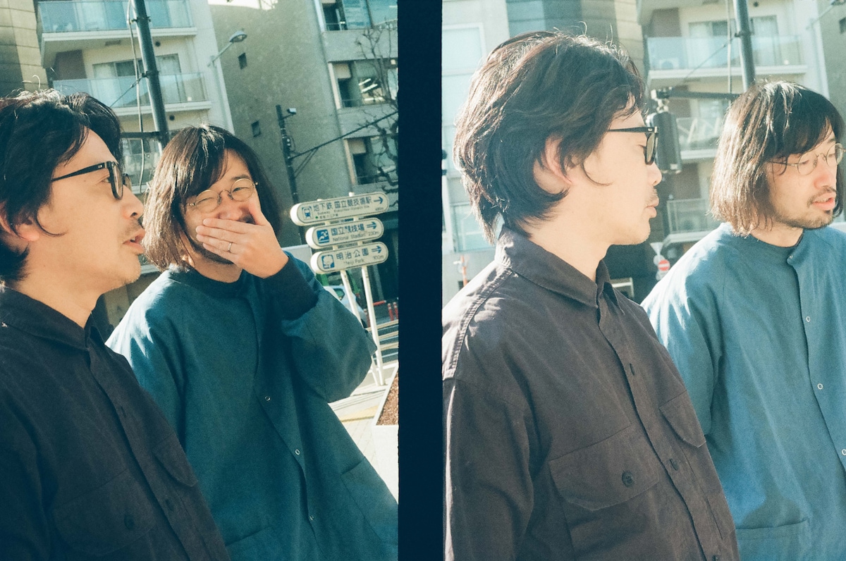 左から岸田繁、今泉力哉。