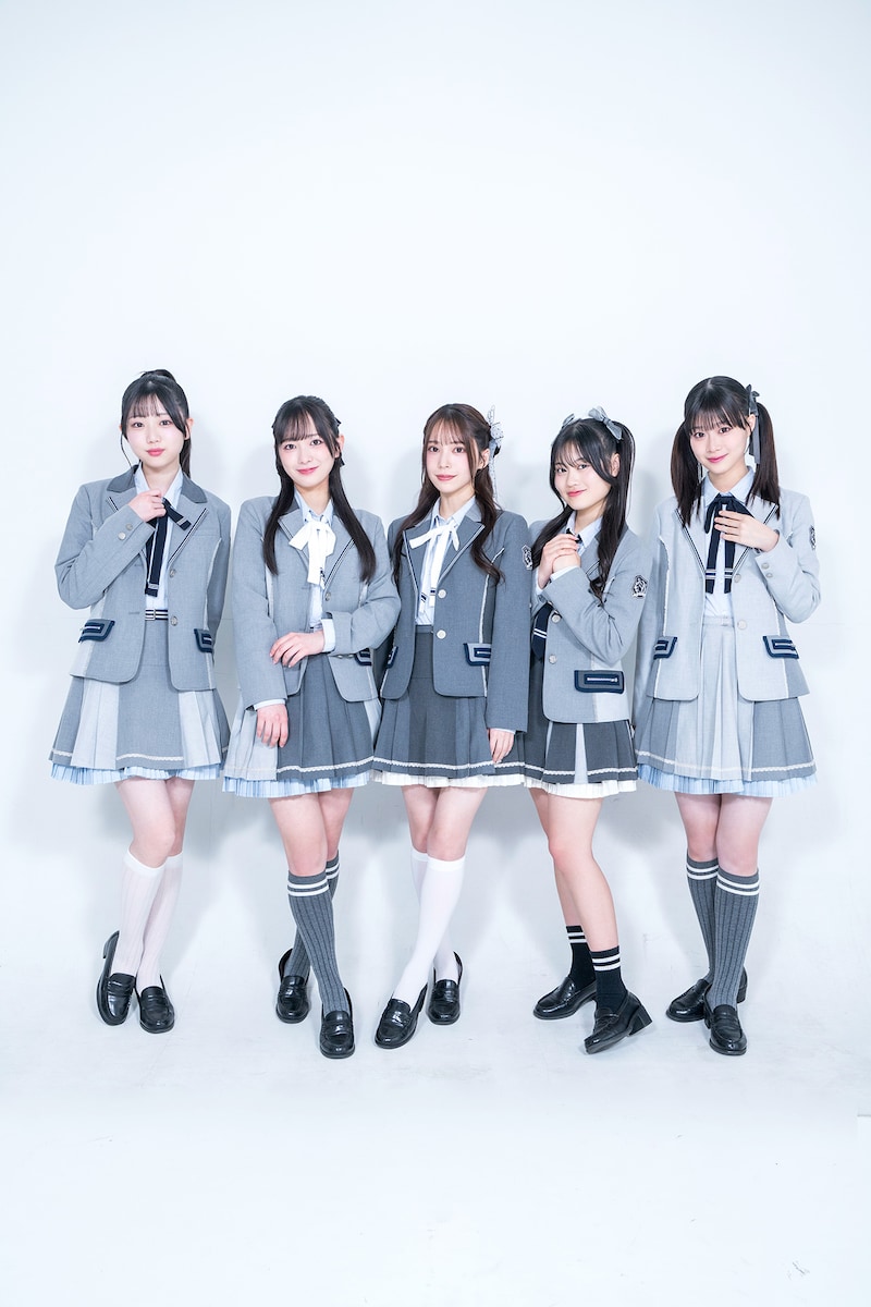 左から花井心桜、白石るり、那須ほほみ、高月凛々、禾本珠彩。