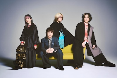 レトロリロン「コレクションアローン」特集｜激動のメジャーデビューイヤーを経て1stアルバム誕生