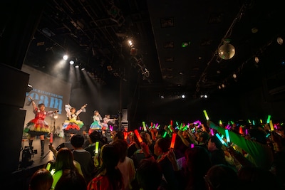 「りんご娘 ONE-MAN LIVE TOUR 2026 "Dream"」初日公演の様子。