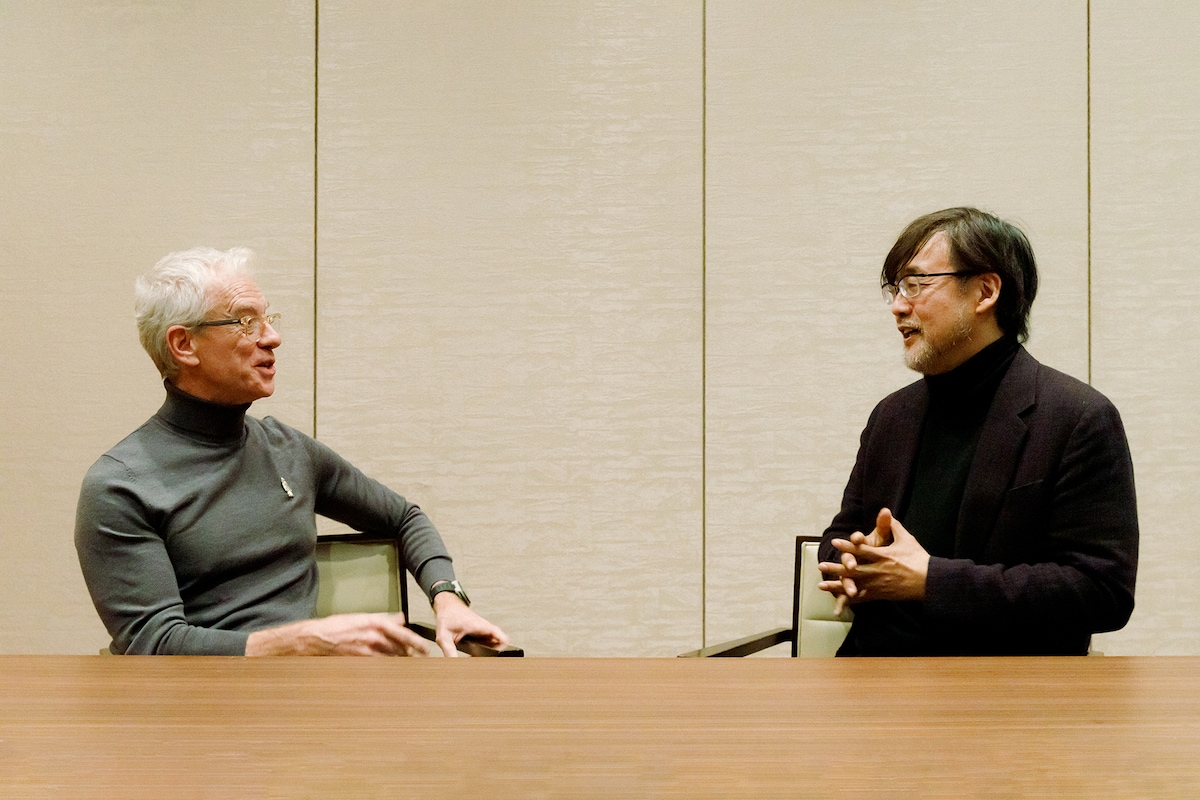 クリス・サンダース（左）と山崎貴（右）