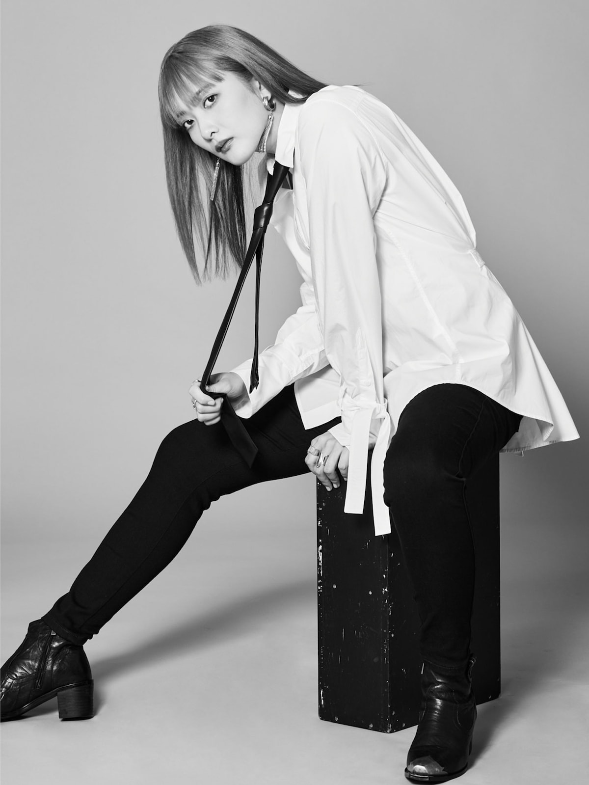 長屋晴子（Vo, G）