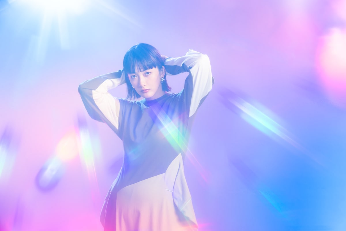 長屋晴子（Vo, G）