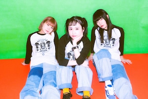 サバシスター「My girlfriend is PIZZA OF DEATH」インタビュー|大事にしたのは“面白さ”