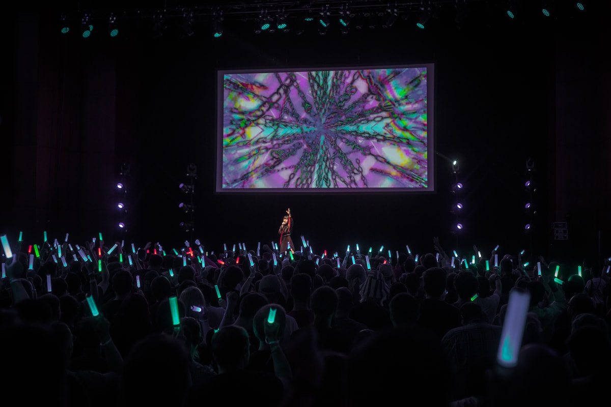 「SACRA MUSIC FES.×AnimagiC」でのASCAのステージの様子。