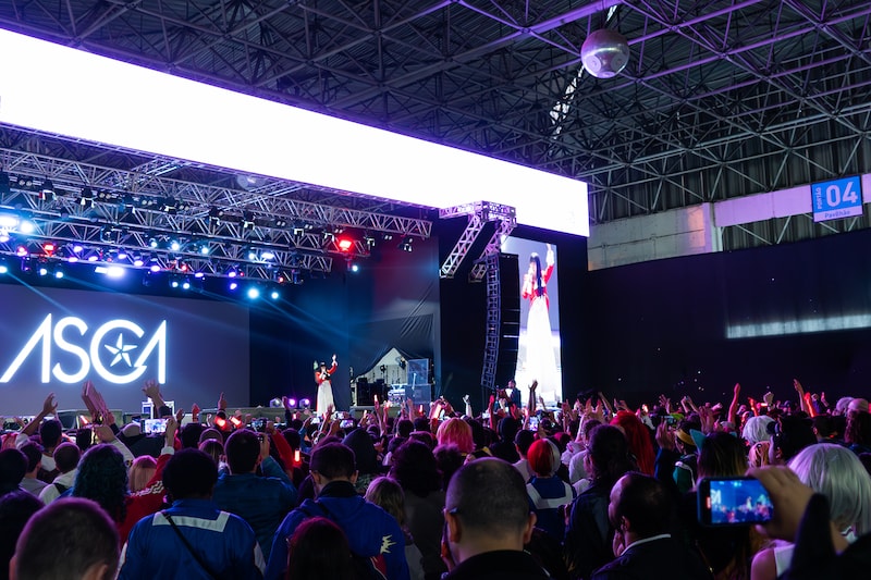 「Anime Friends」でのASCAのパフォーマンスの様子。