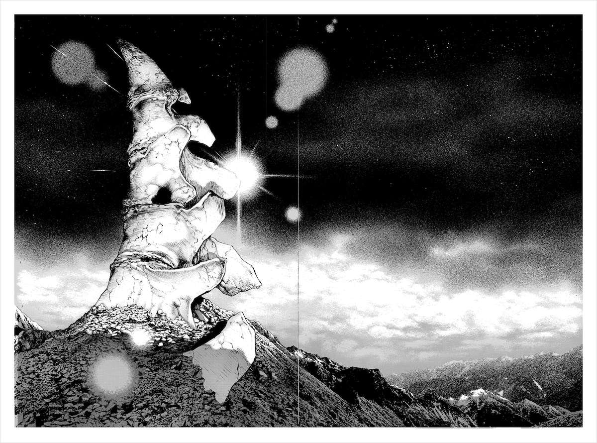 「孤高の人」5巻第49登より。文太郎が地球の骨のように感じたという槍ヶ岳の峰。 ©坂本眞一／集英社