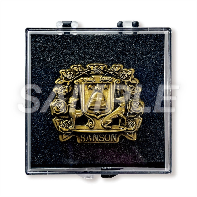 ピンバッジ(税込1760円) ©坂本眞一/集英社