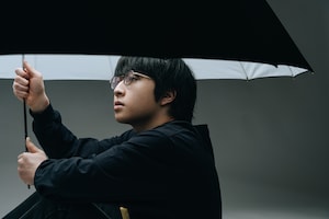 崎山蒼志インタビュー｜アルバム「Face To Time Case」に詰め込んだ、2つの大きな変化と多面性