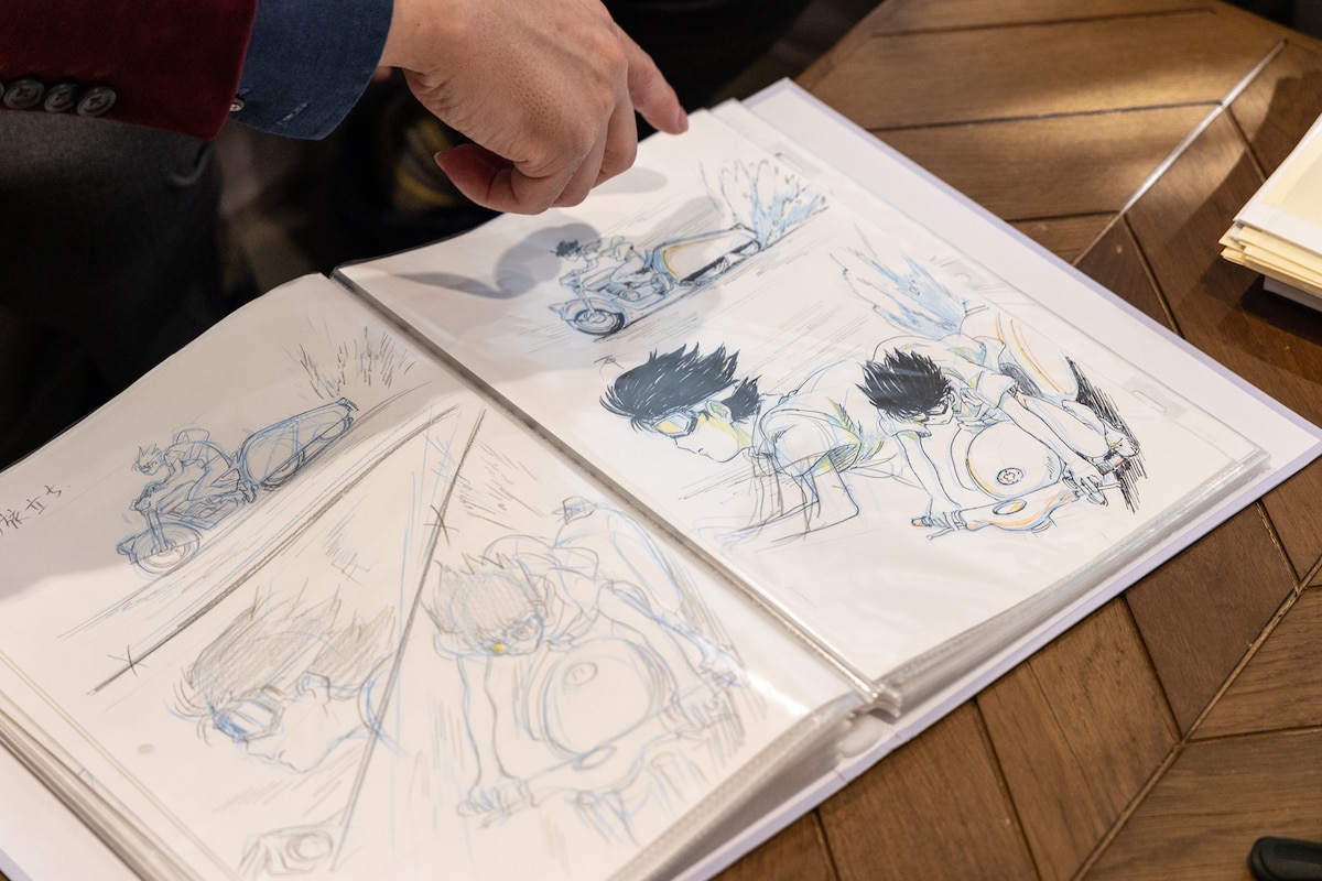 「キャタピラ付きのバイクが好き」というSanoのイメージを受けて描かれたバイクのカット。