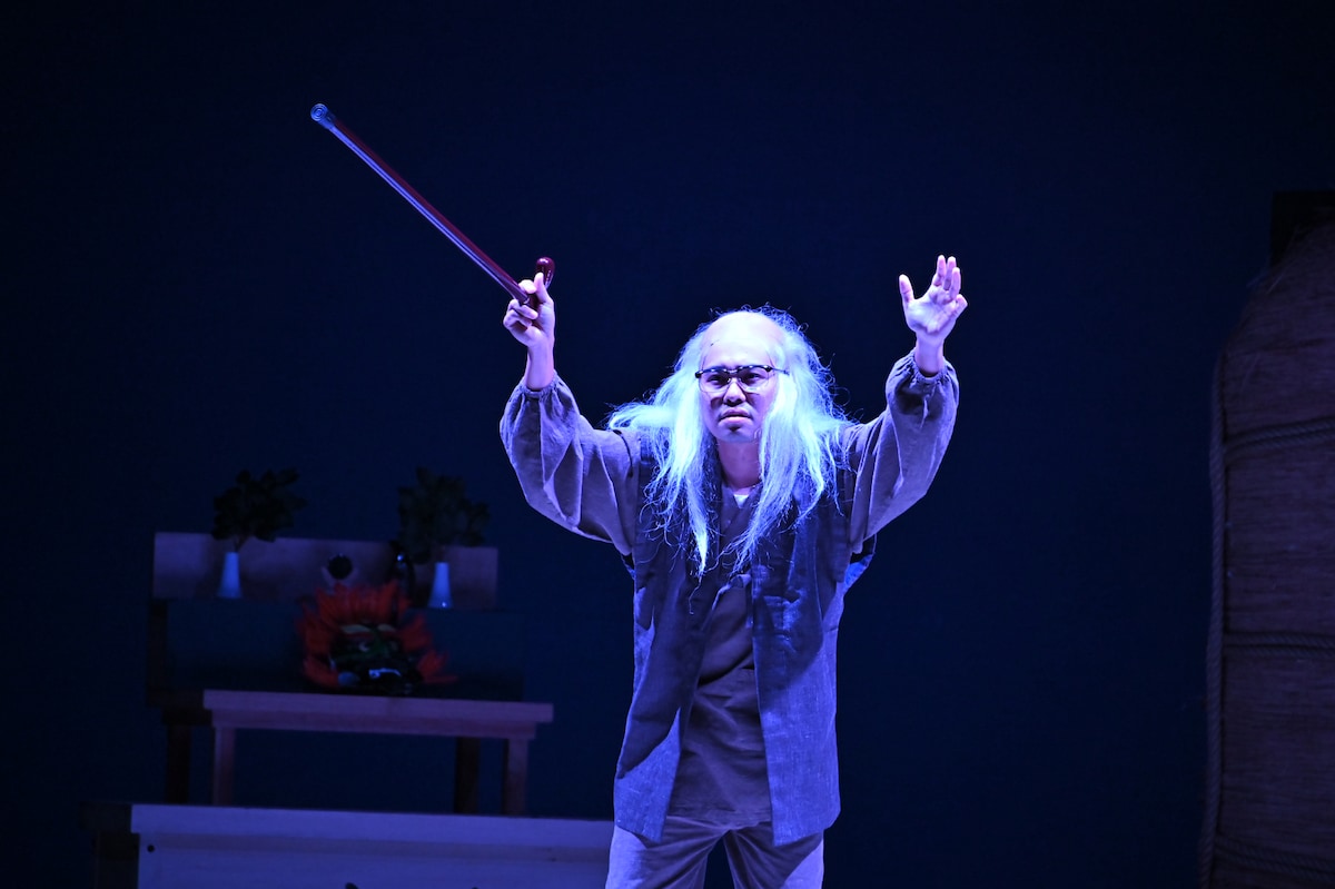 オープニングコントより。