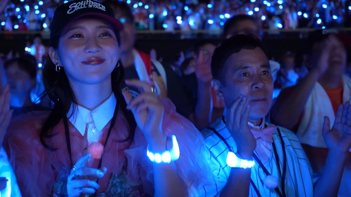 ファーストサマーウイカと岡村隆史（ナインティナイン）。