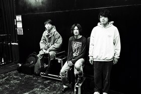 さよならポエジー3年ぶりアルバムは“歌われた遺産”、サブスク解禁への思いも語る