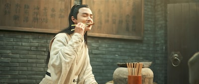 グアンホン演じる唐泛。