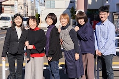 「すべてイーロンのせい」製作委員会があぶり出す、大人たちの“馴れ合いと孤独”