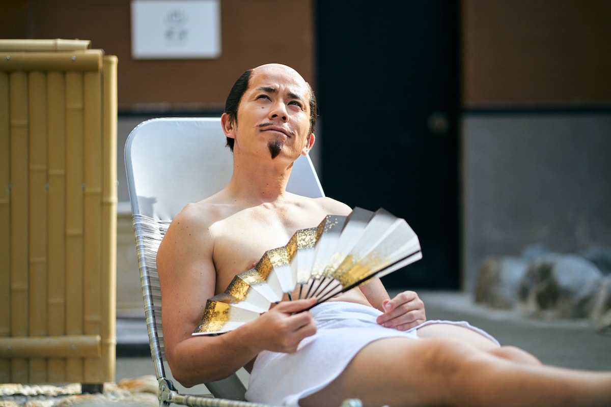 ショートドラマ「戦国サウナ」より、織田信長役の藤森慎吾。